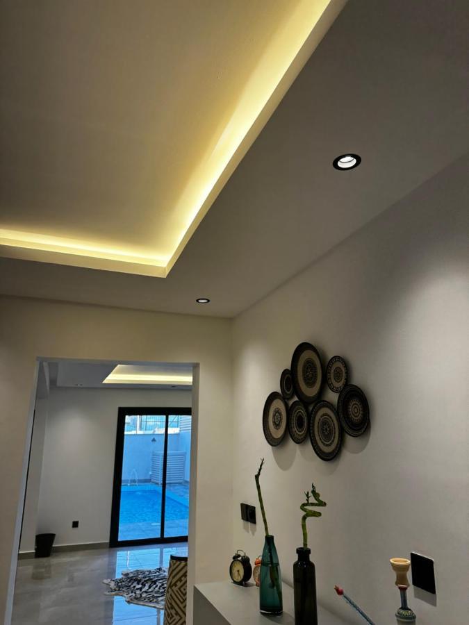 فيلا موقع مميز وإطلالة على المسبح Riyadh Exterior photo